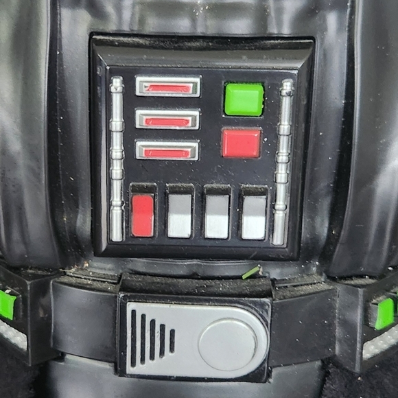 ⚔️ Star Wars Darth Vader Action Figure – 31” Tall Display Piece • Classic Design - Picture 9 of 11